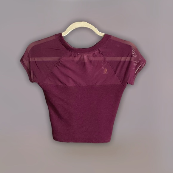 Top - Picture 2 of 3